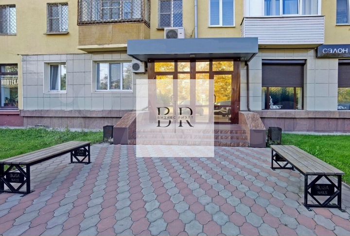 С арендатором Центр Парковка, 112 м²