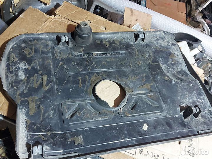 Крышка двигателя ford mondeo 3