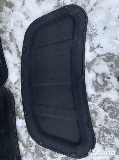 Обшивка капота Kia Rio 4 Оригинал