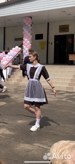 Школьная форма для девочки с фартуком