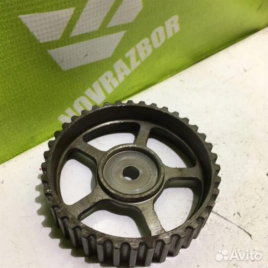 Шестерня (шкив) распредвала Форд Фокус 1