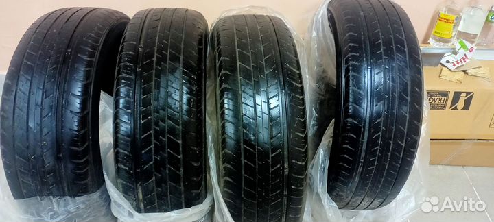 Dunlop Grandtrek ST30 225/60 R18