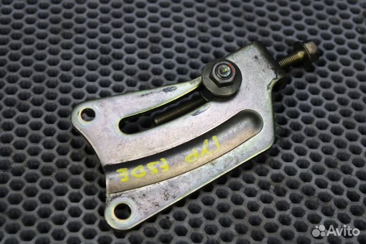 Кронштейн гур Mazda MPV lwew fsde