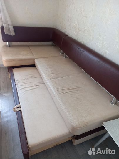 Угловой диван бу