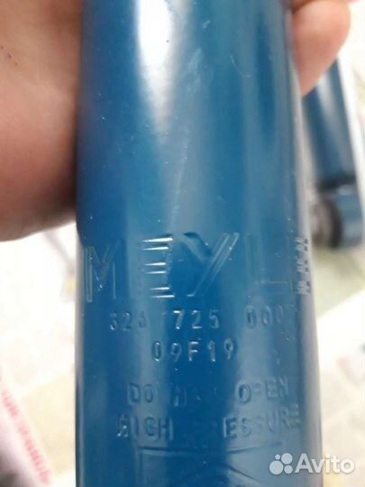 Стойки задние BMW 5 e39