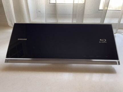 Blu-ray проигрыватель «Samsung». Модель: BD-C7500