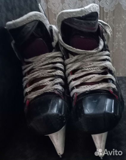 Коньки хоккейные вратарские детские