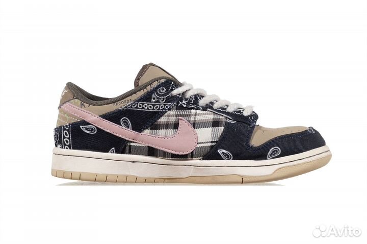 Кроссовки Nike р.37.5