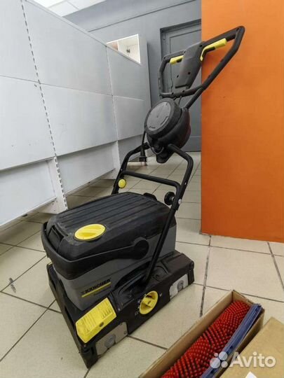 Поломоечная машина karcher