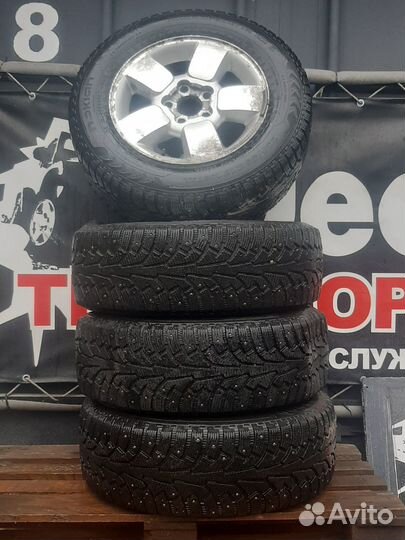 Диск колесный jeep WJ R17 c зимней резиной nokian