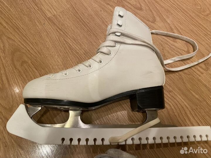 Коньки фигурные Oxelo, 37-38 размер