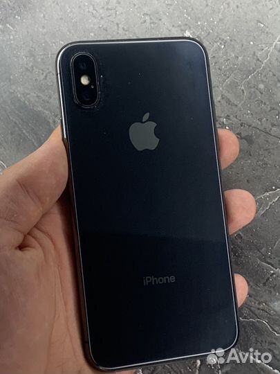 iPhone X, 64 ГБ
