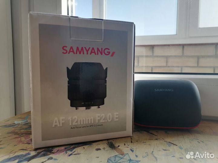Samyang AF 12mm f/2.0 for Sony E, автофокусный