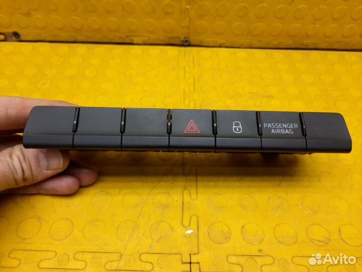 Блок кнопок передний Skoda Kodiaq NS7 czda 2019