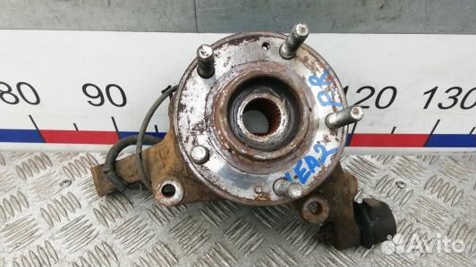 Ступица передняя правая hyundai santa FE 2 (LEA02N