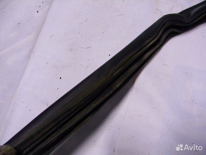 Уплотнитель (внутри) Berlingo(first) (M59) 2002-20