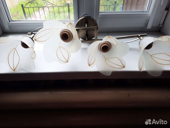 Люстры потолочные новые