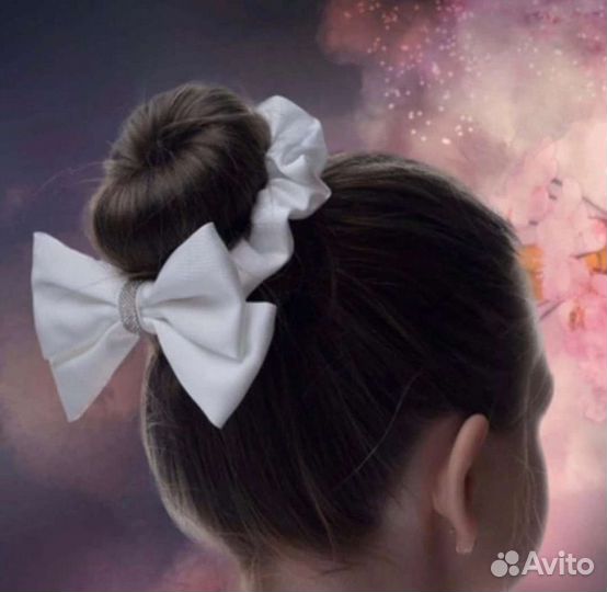 Резинка бантиком для девочек новая