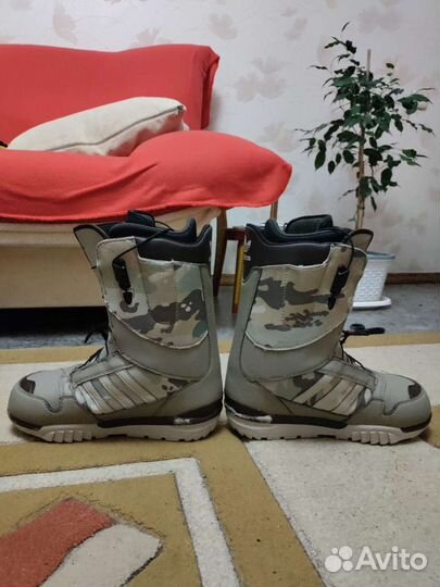 Сноубордические ботинки Adidas zx500