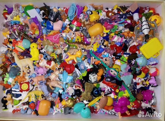 Игрушки Киндер сюрприз и другие