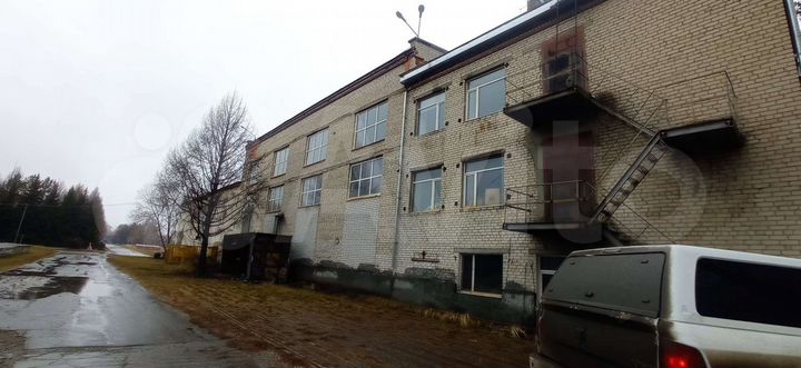 Производство, 1800 м²