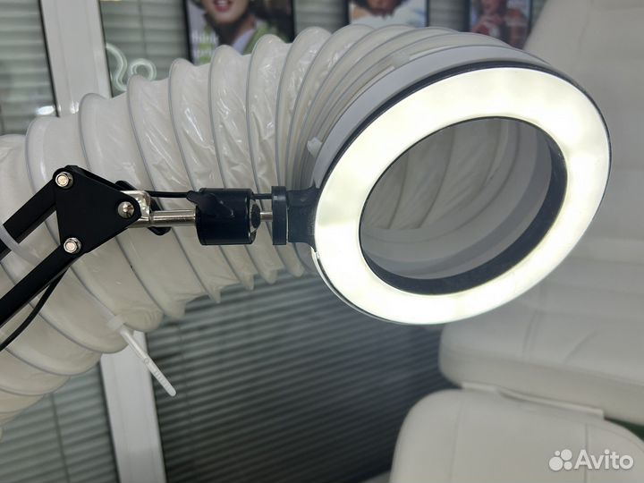 Вытяжка педикюрная