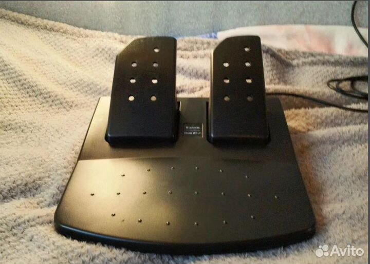 Игровой руль defender drift gt