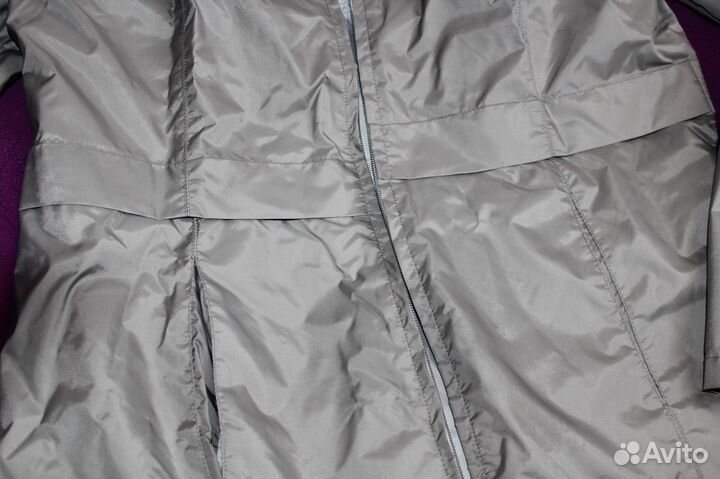 Брендовая ветровка