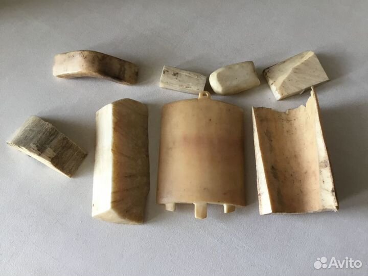 Украшения из кости
