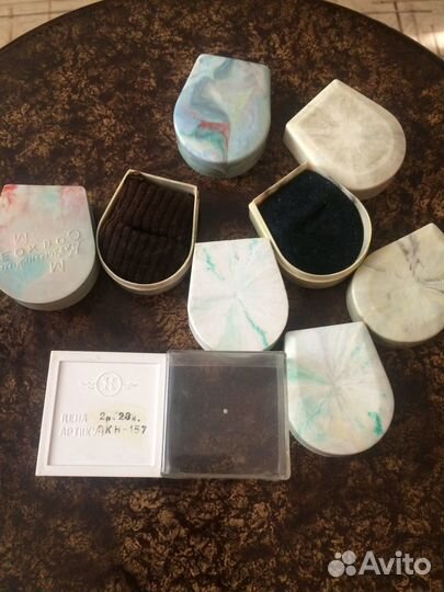 Звонок, ножики перочинные, футляры (СССР)