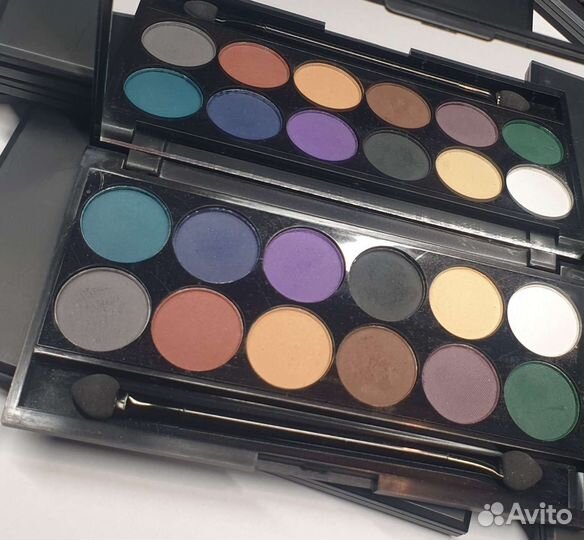 Палетка теней Sleek Make Up