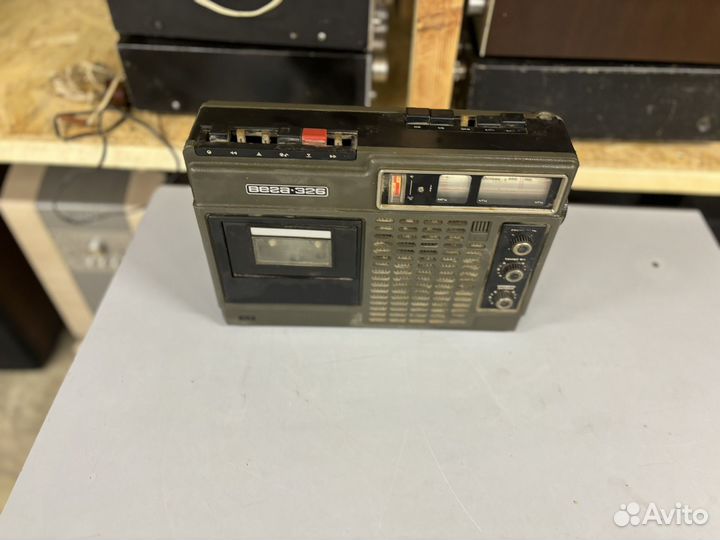 Кассетный магнитофон