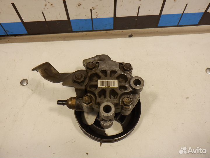 Насос гидроусилителя гур Toyota Avensis 2 1azfse