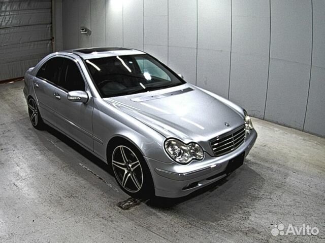 В разборе mercedes C-class W203 111.955 2002