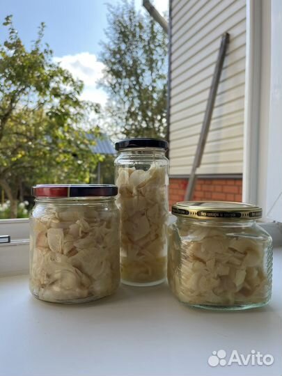 Банка с имбирем