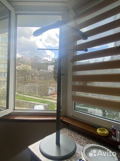 Вешалка для одежды