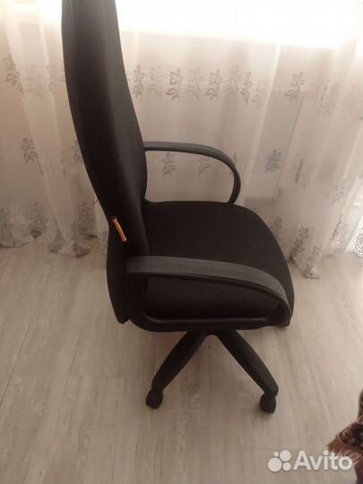 Компьютерное кресло бу