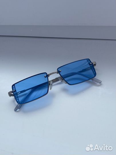 Солнцезащитные очки женские брендовые