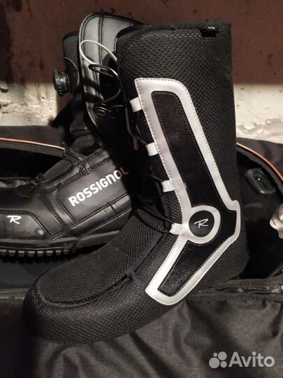 Сноубордические ботинки размер 44