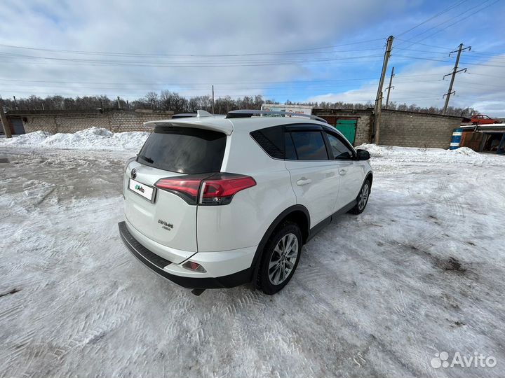 Toyota RAV4, 2017