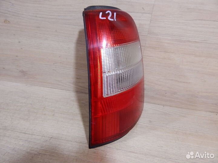Фонарь задний левый Opel Vectra B универсал