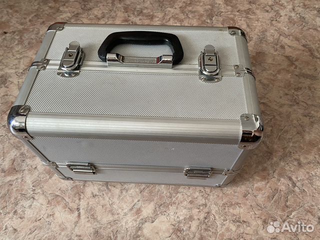 Чемодан для косметики