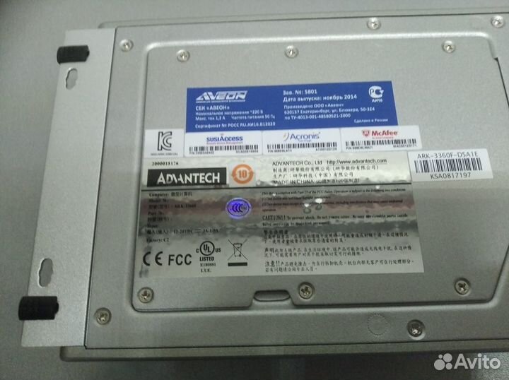 Встраиваемый компьютер Advantech ARK-3360