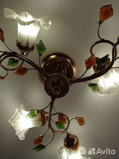 Люстра потолочная