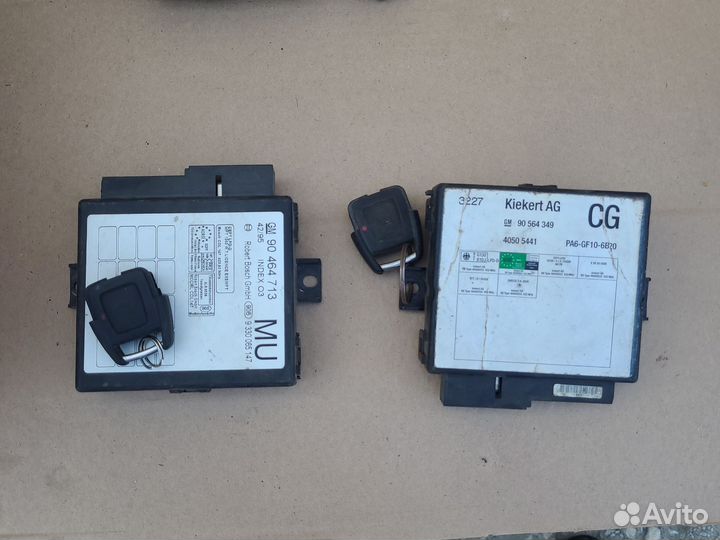 Блок центрального замка Opel Vectra B