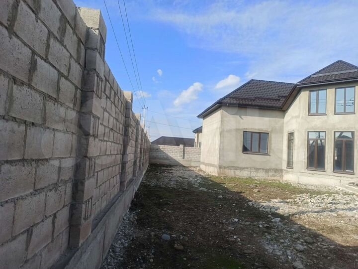 Дом 264 м² на участке 6 сот.
