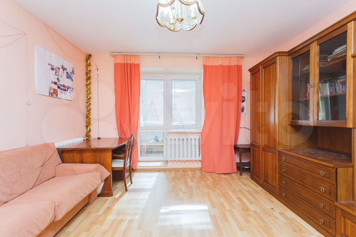 3-к. квартира, 125 м², 3/6 эт.