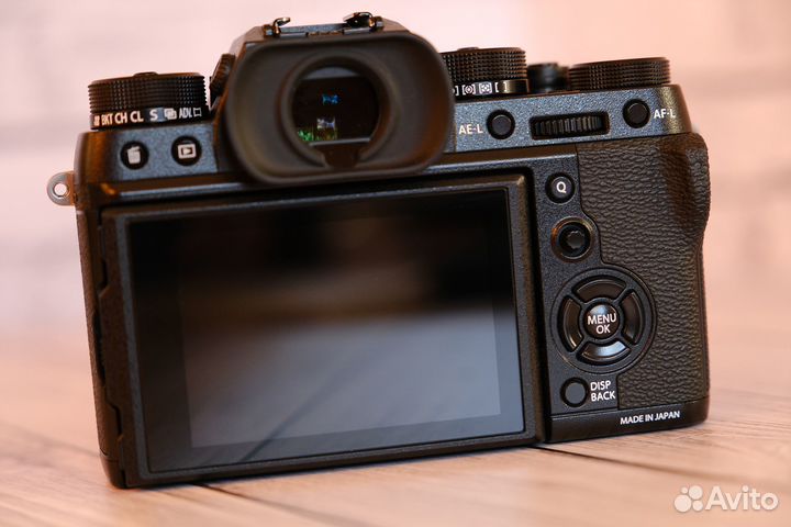 Fujifilm X-T2 Просто как новая, пробег 155 кадров