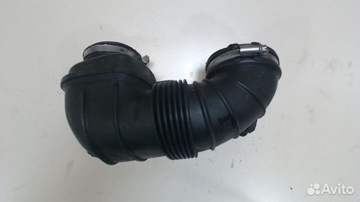 Патрубок воздушного фильтра Mercedes C W204, 2011