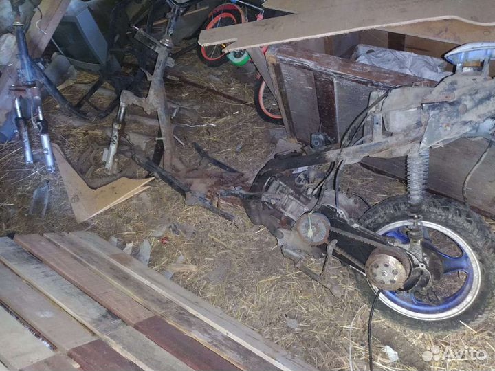 Запчасти на скутер